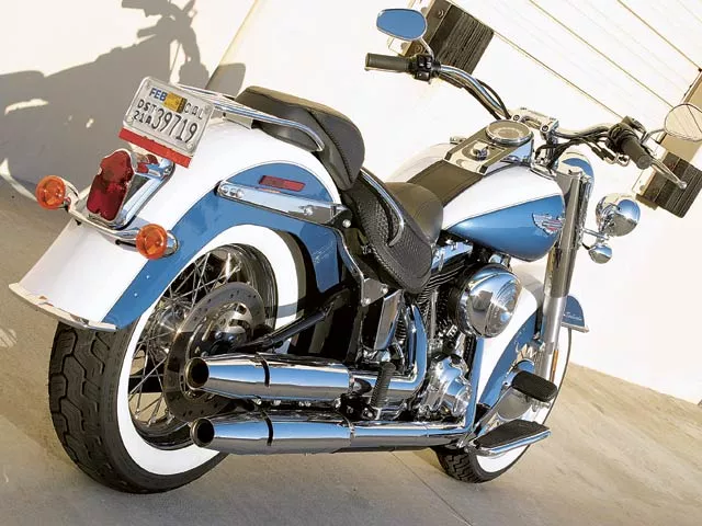 Harley-Davidson Softail Deluxe