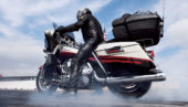 2006 Harley-Davidson CVO Bagger – Road Test