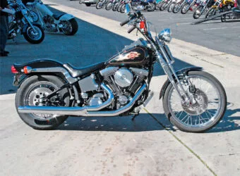 0608_01_z2Bcaliber_exhaust_install2Binstalled