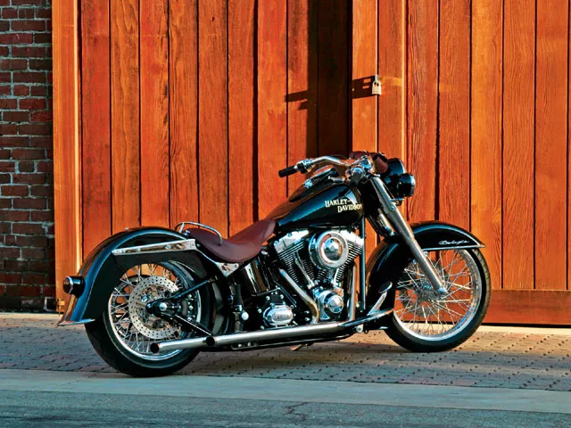 harley softail deluxe custom