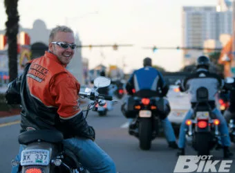 1011_hbkp_02_z2B2010_daytona_beach_bike_week2Bdaytona_beach_bike_week