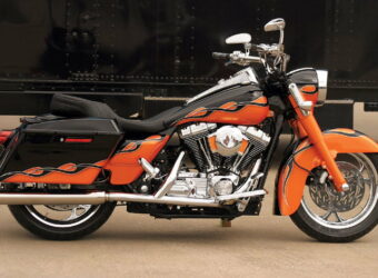 Rucker Performance Custom Paint Studio – Extreme Road King