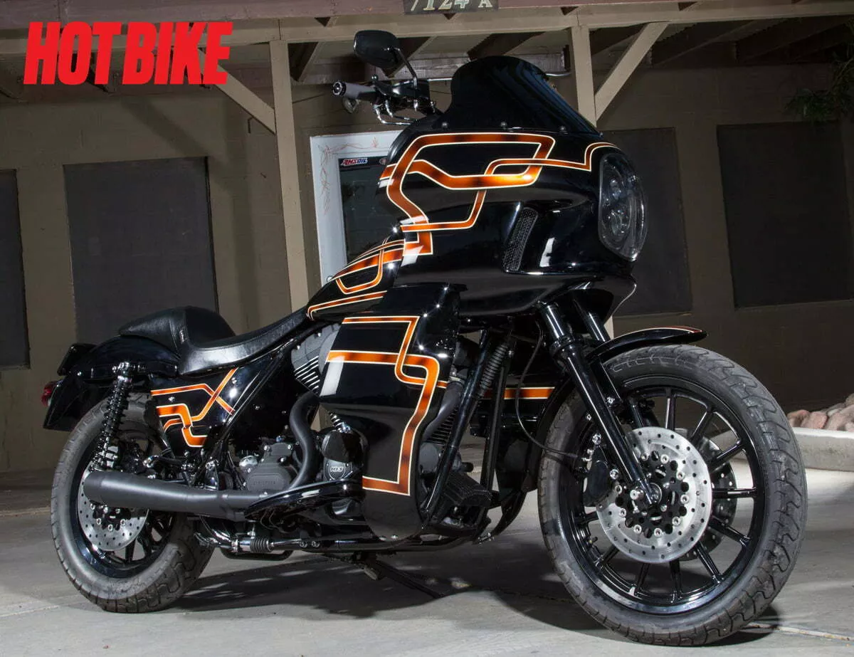 FXR Division - Two Built Harley-Davidson FXRs | Hot Bike Magazine