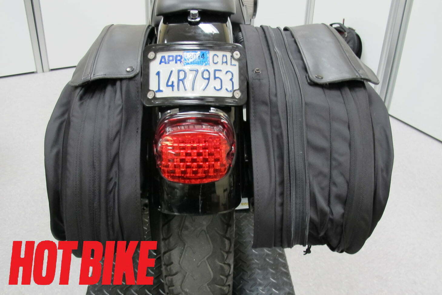 harley dyna saddlebags