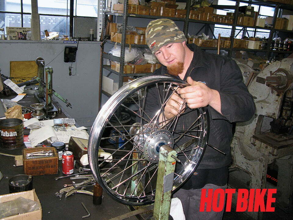 Harley wheel build