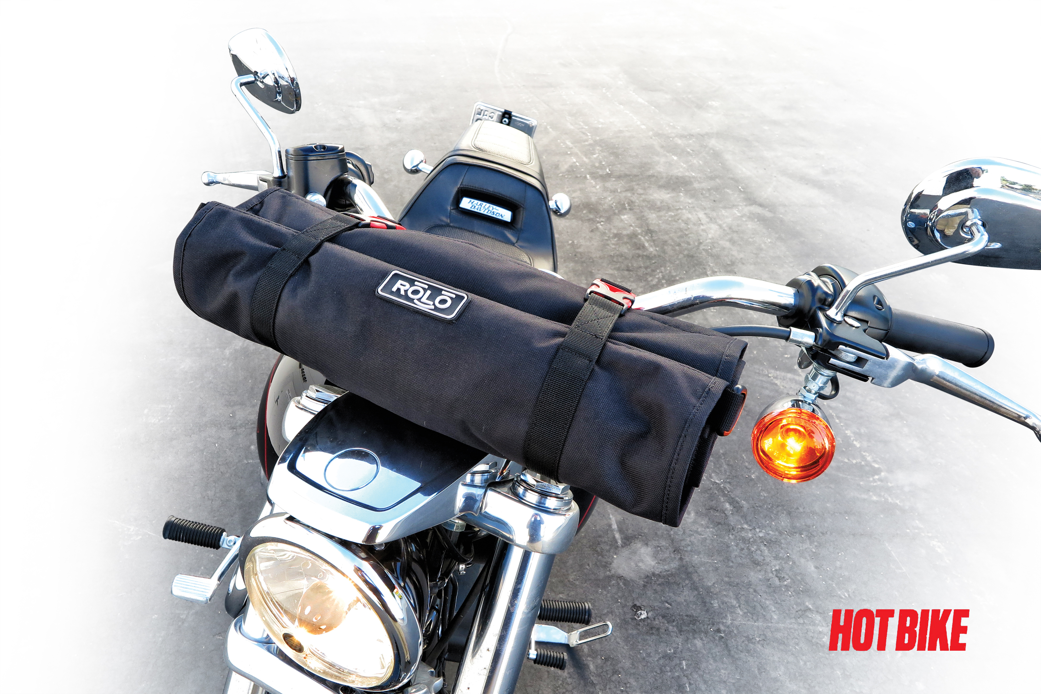 harley handlebar bag