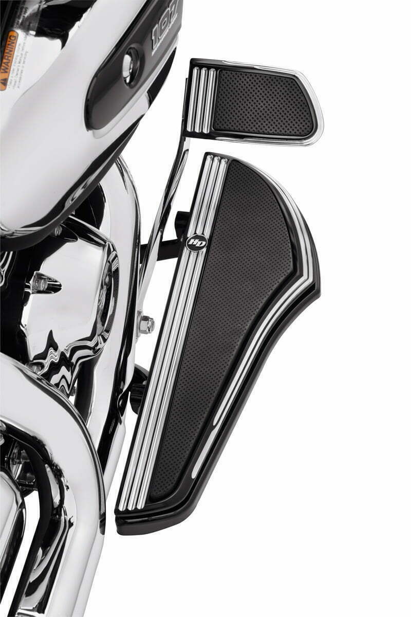 h-d defiance custom bagger floorboards