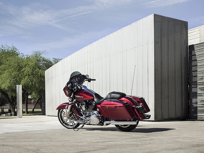 2017 Red Harley-Davidson Street Glide