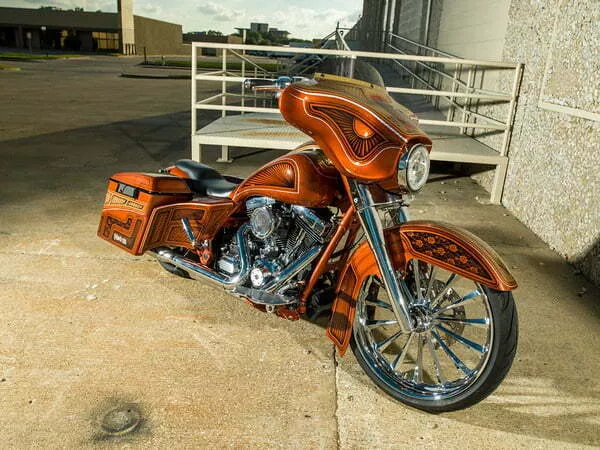 2011 Harley-Davidson FLHX