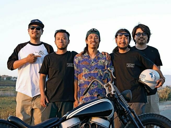 Cycle West Custom crew with Harley-Davidson Panhead