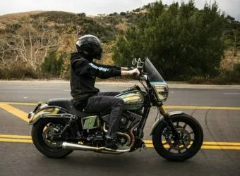 harley-davidson dyna lowrider action