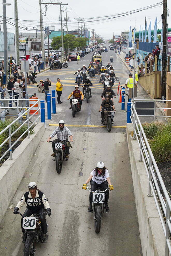 race of gentleman parade