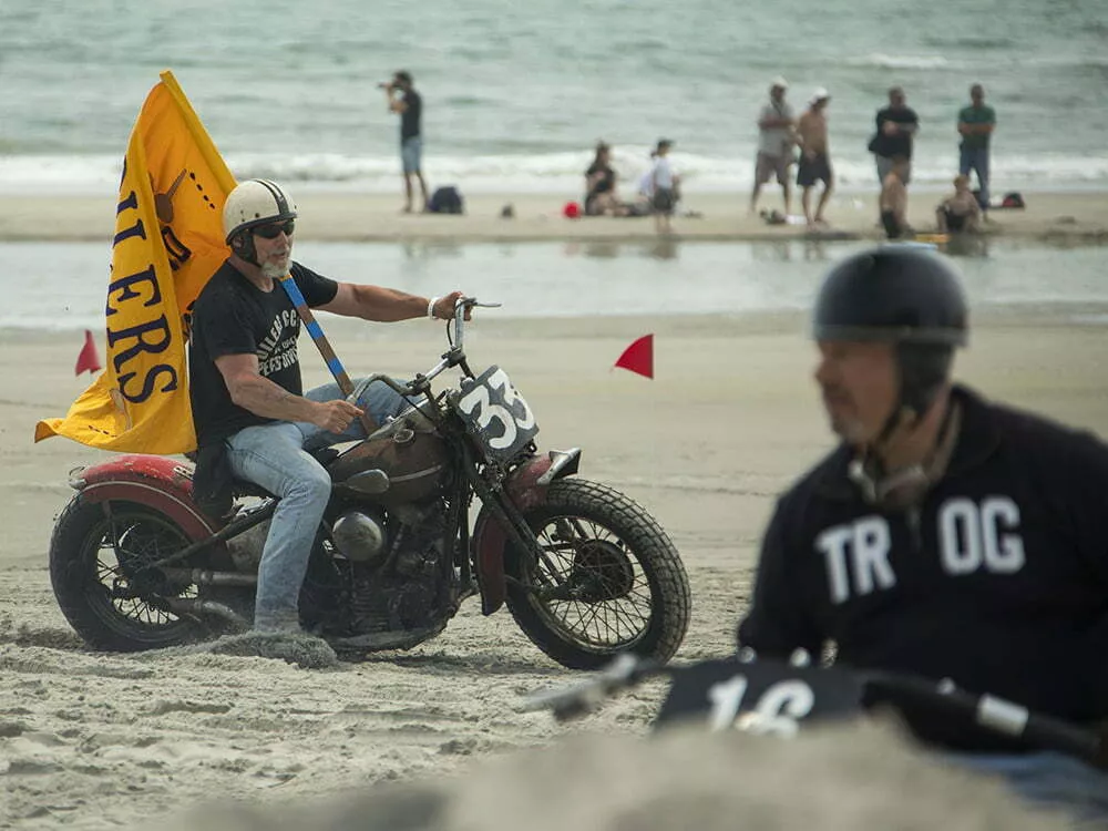 yellow flag on the beach