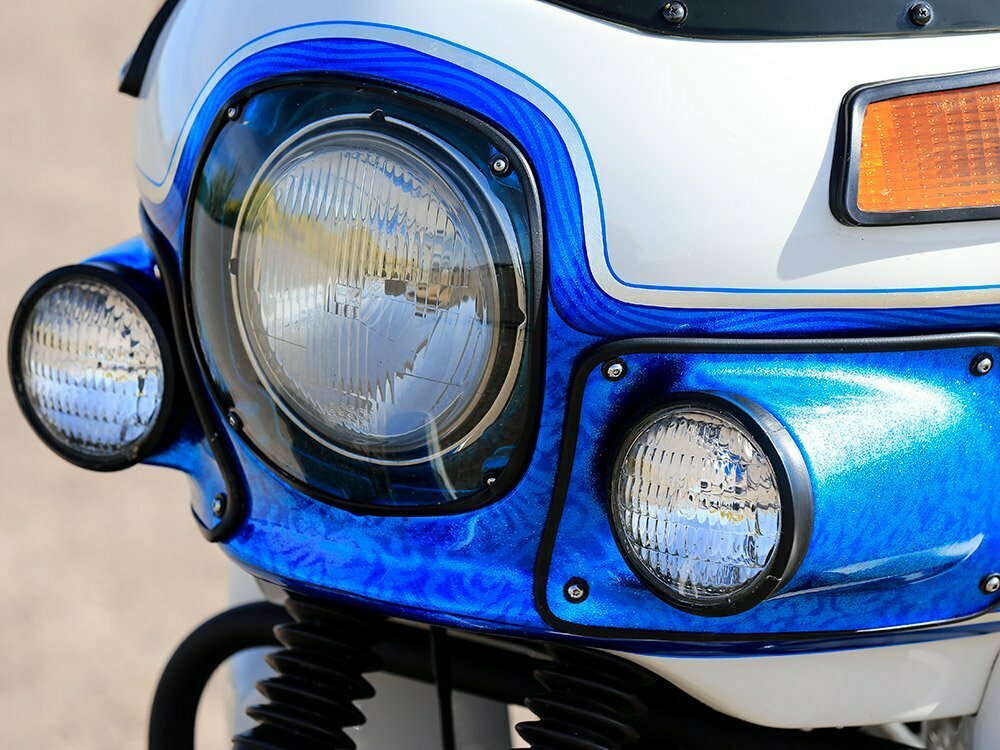 subtle graphics in blue motorcycle fairing