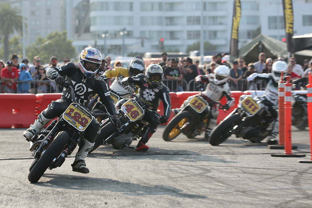 Riders in the Hooligan 2 class