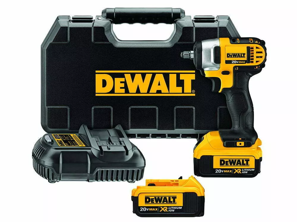 DeWalt 20-Volt Max Lithium-Ion 3/8-Inch Impact Wrench Kit With Hog Ring