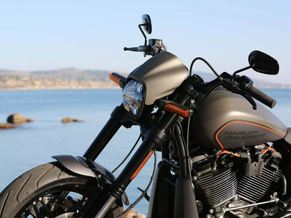 Headlight cowl and inverted forks on the 2019 H-D FXDR 114
