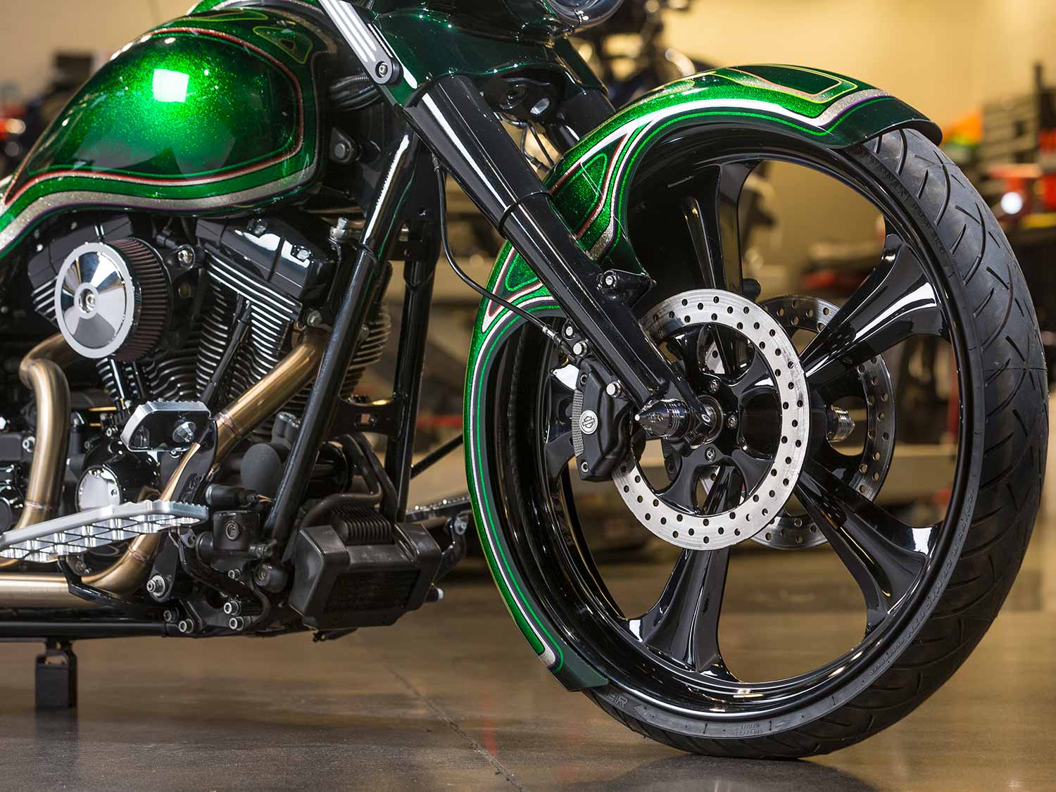 2014 Harley-Davidson Street Glide front wheel.