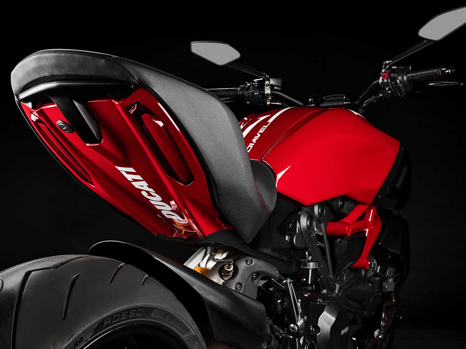 Ducati flair on the 1260 S comes standard, with the new red tone contrasted against white details.