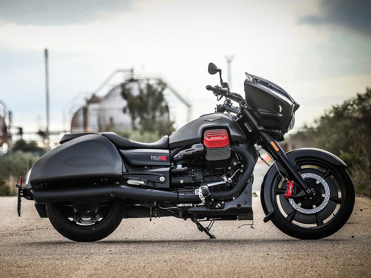 The quick and unusually styled Moto Guzzi MGX-21 definitely stands out from the rest of the traditional bagger crowd.