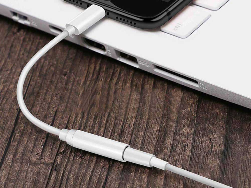 Headphone Adapters For iPhones