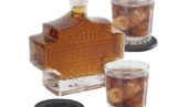 01-harley-davidson-whiskey-decanter-set