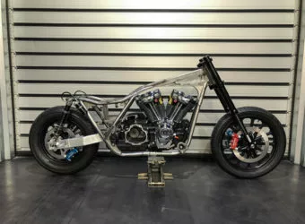 01-milwaukee-eight-fxr-build-frame