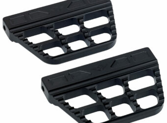 08-645-1b-serratedpassengerboards-black-1200