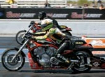 0805_hbkp_02_plharley_dragsvalerie_thompson