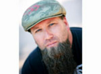 0808_hbkp_03_plthe_editor_eric_ellis