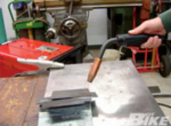 1012_hbkp_plwelding_101_the_home_welderwelding_gun