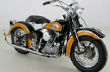 1101_hbkp_plwin_2011_knucklehead_from_the_national_motorcycle_museumraffle_bike