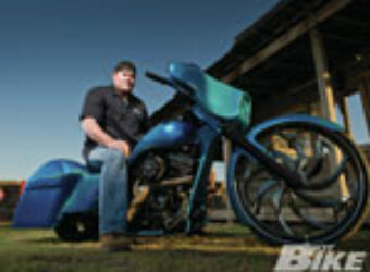 1108-hbkp-pl2005-harley-davidson-flhtcumichael-wishon