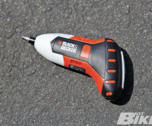 1212-hbkp-01-o-black-and-decker-max-gyro-screwdriver-tool_1