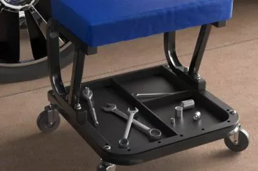 garage-stools-lead