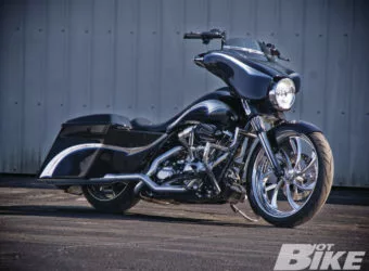 hbkp-1302-082011-harley-davidson-street-glidepickard-23-inch-wheel_1