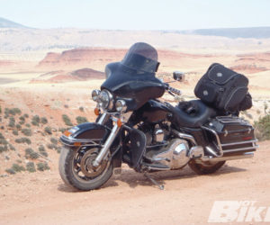 hbkp-1304-01-oreaders-rides2006-electra-glide_1