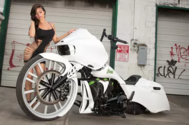 hotbike-model-marissa-jade-24