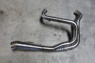 hotbike-royal-t-exhaust-install-01