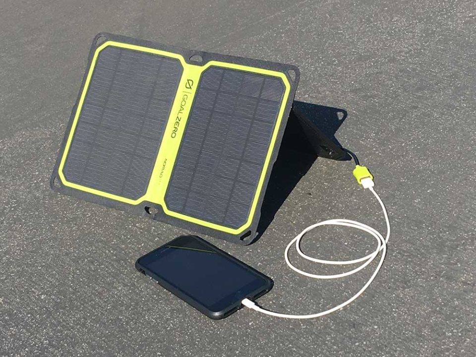 7 Watt v.2 Compact Folding Solar Panel # 11800 ☦ NEW Goal Zero/0 Nomad 7 series 