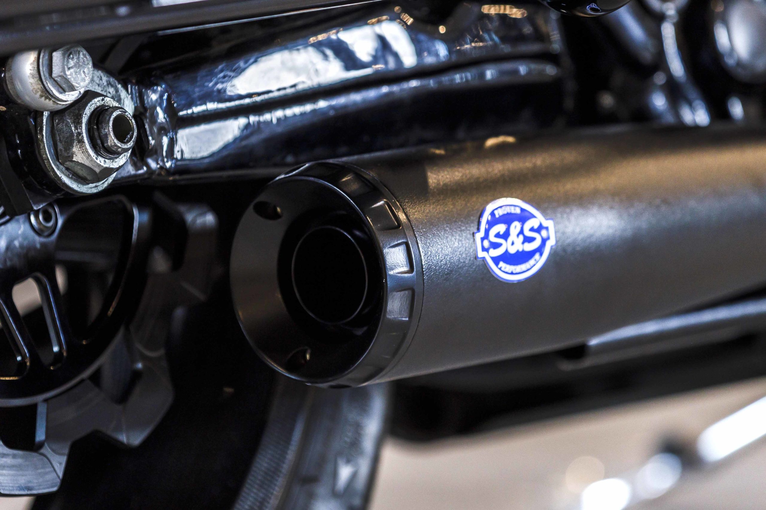 S&S Cycle black muffler