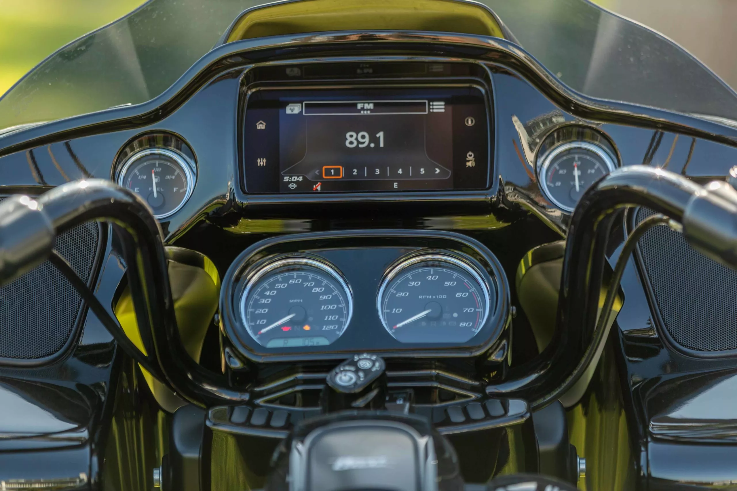 Harley-Davidson's 2022 Road Glide ST First Ride | Hot Bike Magazine