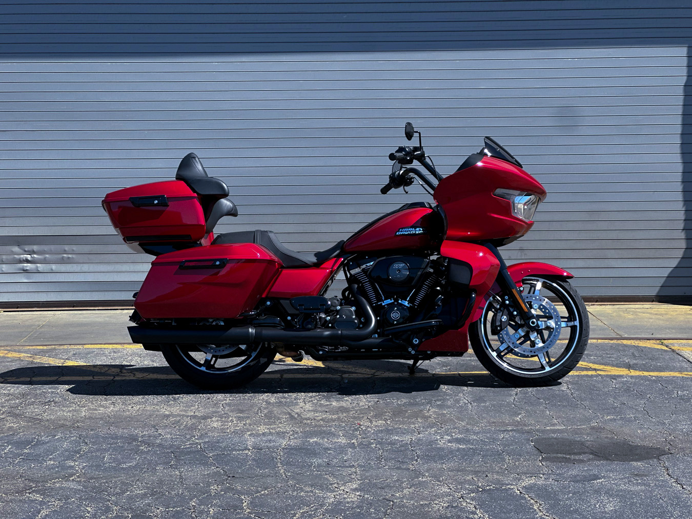 Testing Harley’s 2025 Road Glide with Limited Package Upgrades