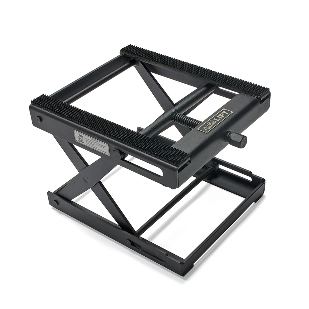 Let’s Roll’s Standard Lift – Built for Big Bikes