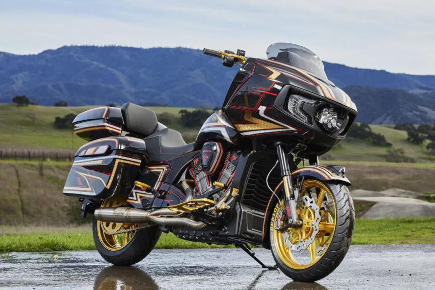 Custom 2024 Indian Challenger Unlocked - Hartluck Style | Hot Bike