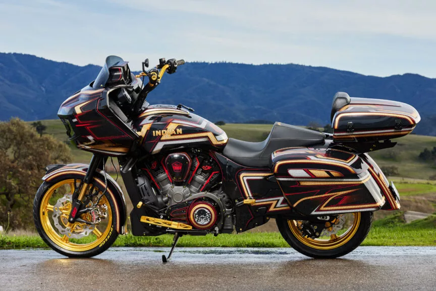 Custom 2024 Indian Challenger Unlocked - Hartluck Style | Hot Bike