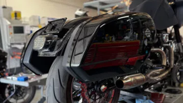 Hot Bike 2025 HD ST Saddlebag Install15