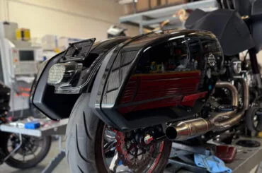 Hot Bike 2025 HD ST Saddlebag Install15