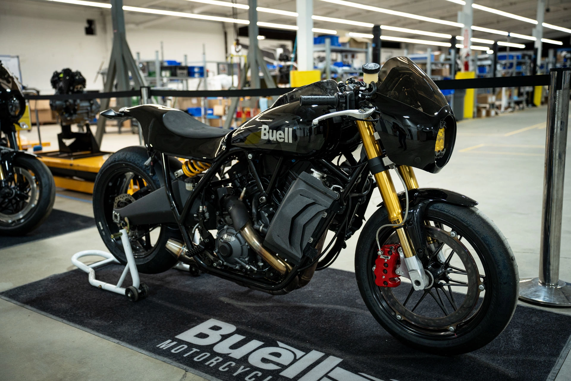 BUELL SUPER CRUISER CUSTOM CAFE RACER 03