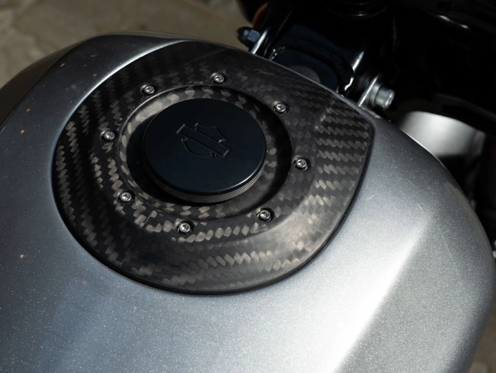 CNCPT MOTO HARLEY SOFTAIL CAFE RACER06